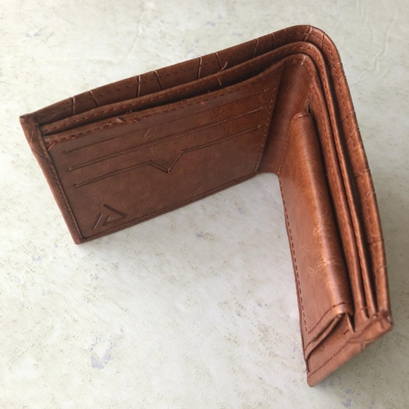 GENUINE LEATHER WALLET - Picture 4 of 4